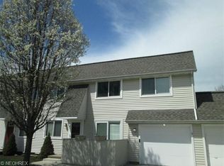 5526 Weston Ct APT B, Willoughby, OH 44094