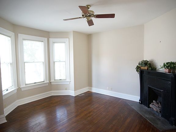 Living room fireplace (non-working)