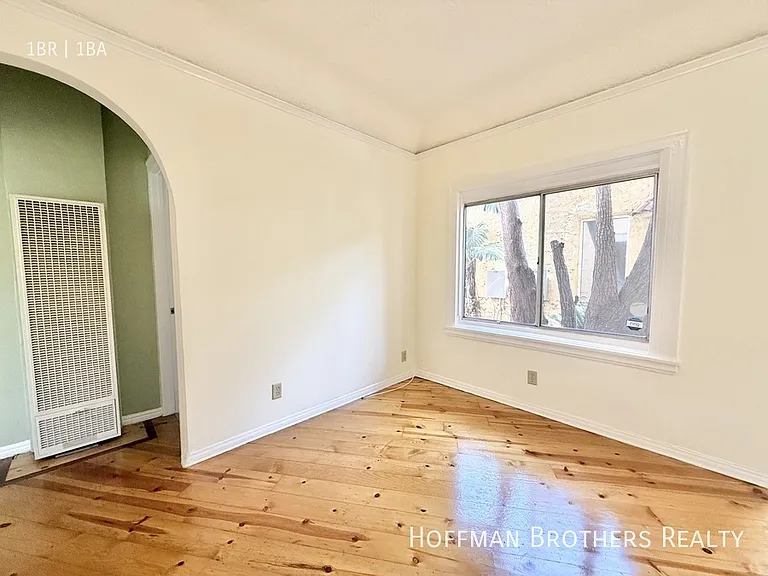 5953 Barton Ave — Photo 4
