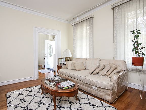 4th image of 6 Ashburton Pl