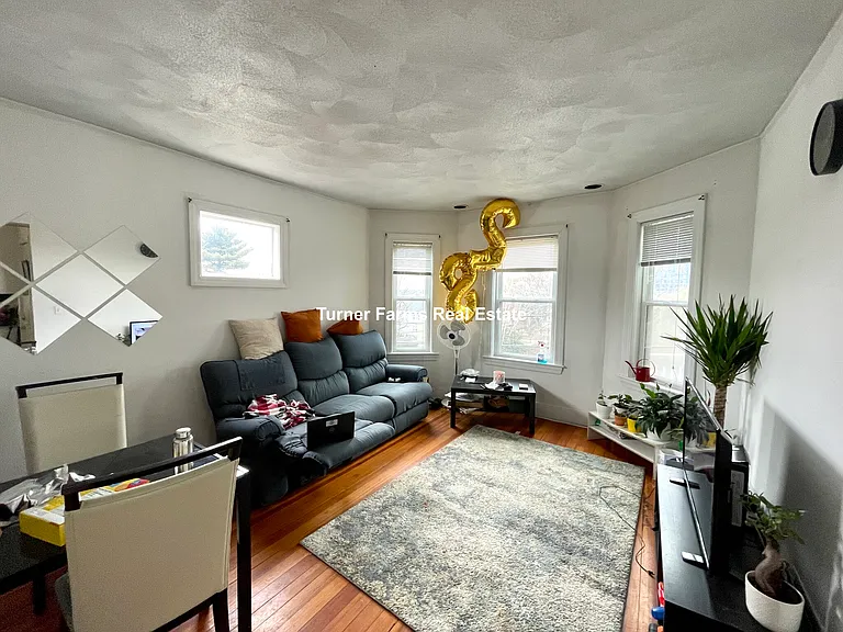 26 Union St #2R — Photo 1