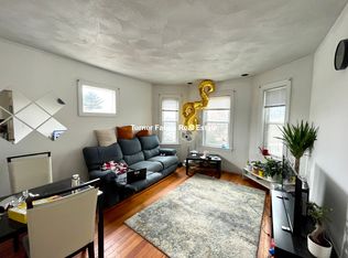 26 Union St #2R, Brighton, MA 02135
