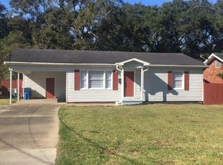 1019 Lucas St, Jennings, LA 70546