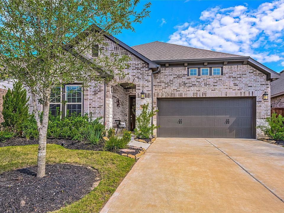 1st image of 11718 Twin Creeks Hill Dr
