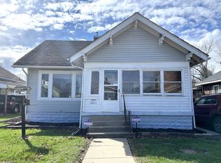2011 8th Ave, Terre Haute, IN 47804