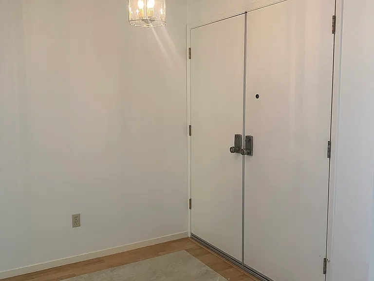 7358 Oakmont Dr — Photo 9