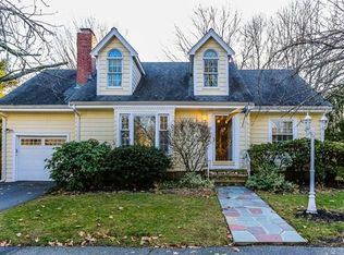 15 Winshaw Rd, Swampscott, MA 01907