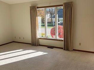 943 E Lawn Ave APT 29, Urbana, OH 43078