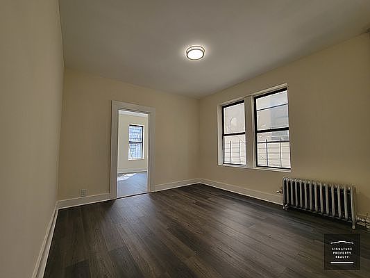 4th image of 1005 45th St APT A1