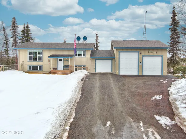 30525 Stubblefield Dr, Soldotna, AK 99669