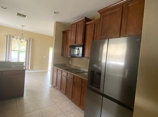 561 Winthrop Dr, Spring Hill, FL 34609