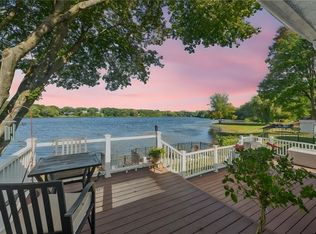 1150 Greenwich Ave, Warwick, RI 02886