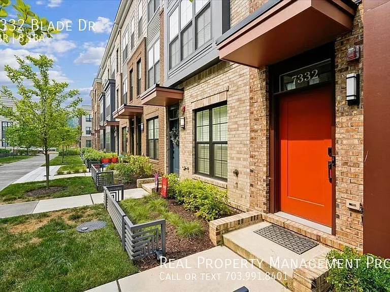 7332 Blade Dr — Photo 11