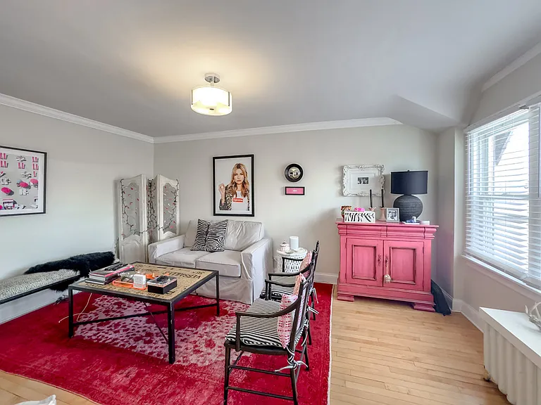 733 Elm St #203 — Photo 11