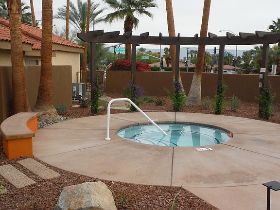 Spa area with bench seating