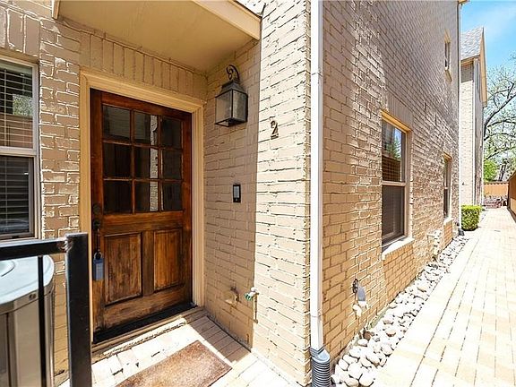 2nd image of 3448 Daniel Ave APT 2