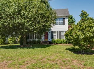 2865 Sutherland Dr, Thompsons Station, TN 37179