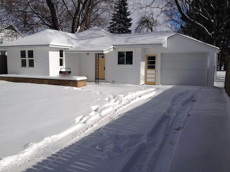 1st image of 3032 Carmel Ave SW