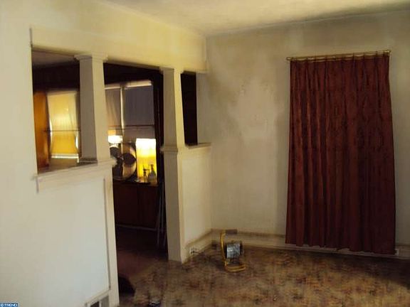 5th image of 1738 42nd St