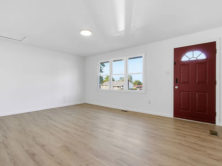 29 Janyce Dr — Photo 5