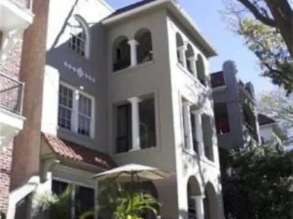 2824 Monument Ave APT 3, Richmond, VA 23221