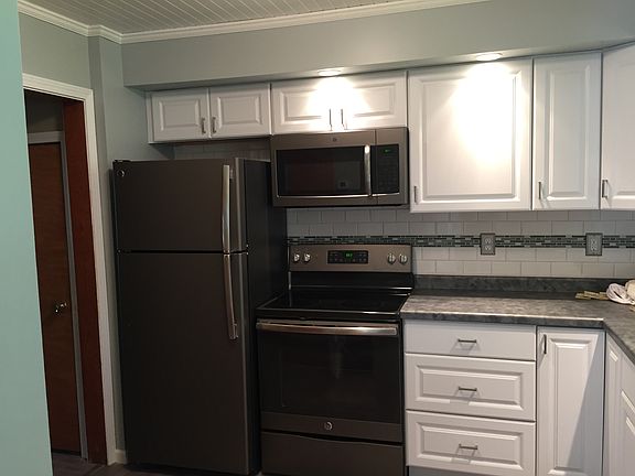 new kitchen and appliances