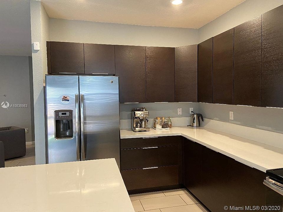 2nd image of 15061 SW 119th Ln