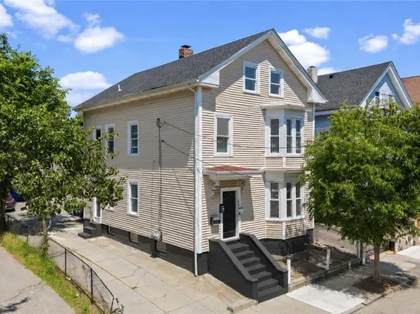 195 Bellevue Ave, Providence, RI 02907