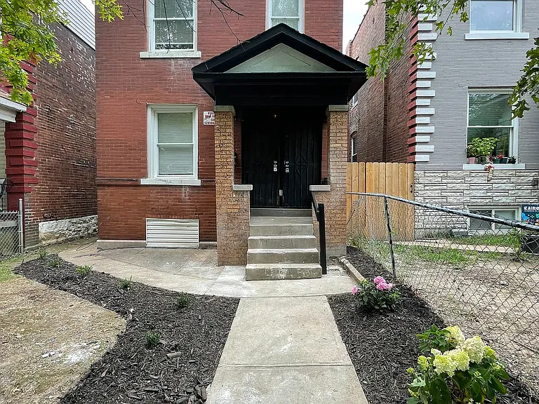 3511 Pennsylvania Ave #1F — Photo 1