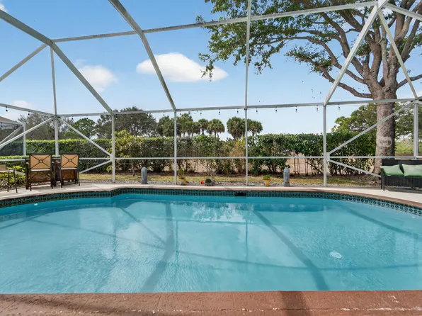 200 Trails End, Greenacres, FL 33413