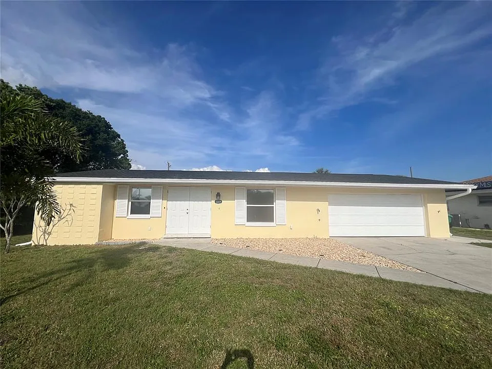249 Seminole Blvd NW