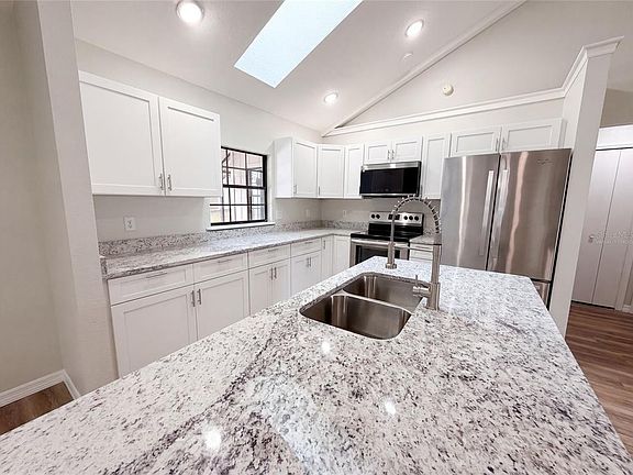 2nd image of 5082 SW 31ST STREET