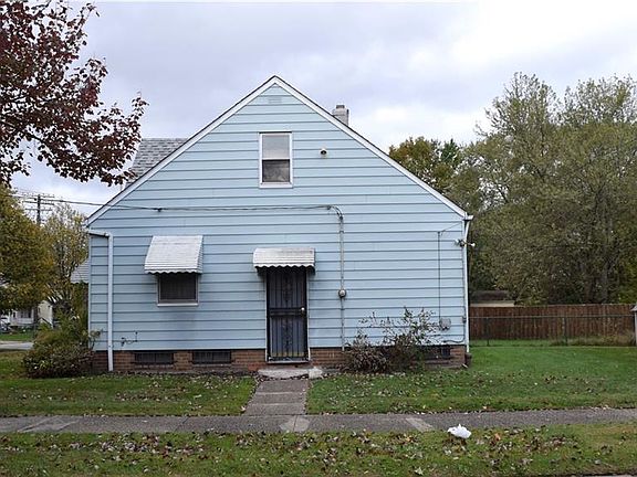 3rd image of 10813 Avon Ave