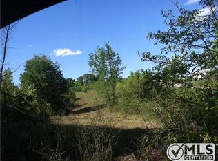 295 Ray Jent Rd, Bethpage, TN 37022