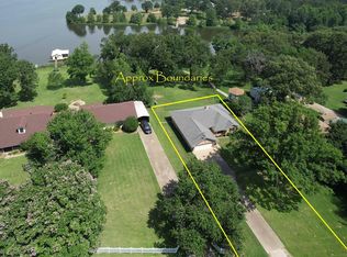 576 County Road 1947, Yantis, TX 75497