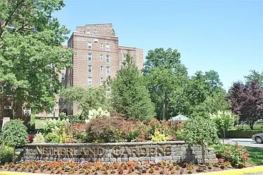 5620 Netherland Avenue, #1C
