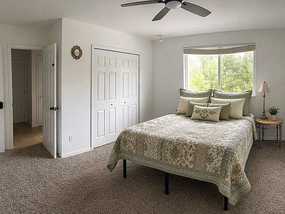 2nd image of 4853 Cape Hatteras Dr #3