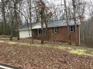 301 Navaho Trl, Jasper, GA 30143