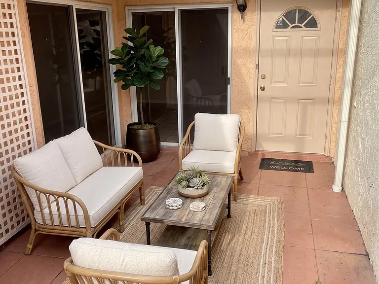 1495 Malibu Cir NE #102 — Photo 21