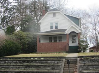 931 Beechwood Blvd, Ellwood City, PA 16117