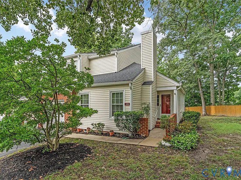 12015 Bexley Ct — Photo 3