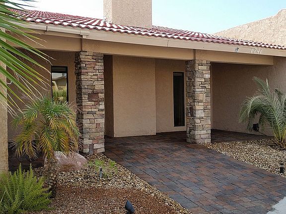 3rd image of 1741 Cabana Dr