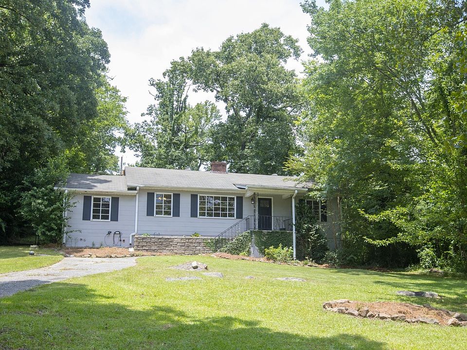 1st image of 1520 Holly Rd