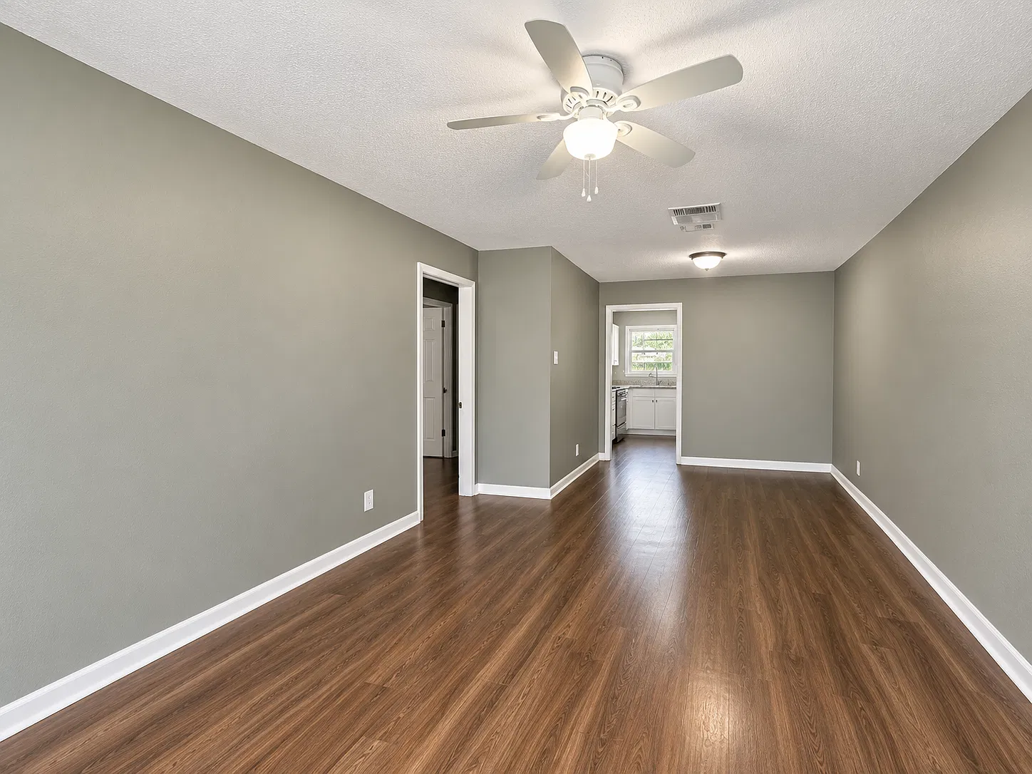 1216 White Avenue — Photo 2