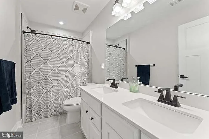 8600 Rawlings Ct — Photo 32