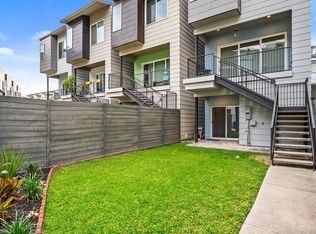 2106 Dennis St, Houston, TX 77004