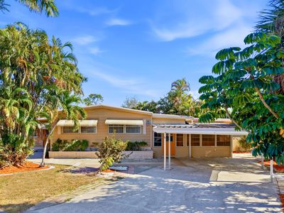 8903 Oak Street, Boynton Beach, FL, 33436