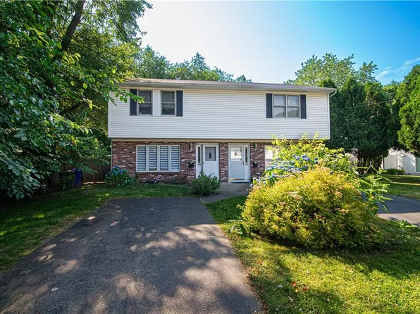 56 Plum Rd E, Riverside, RI 02915