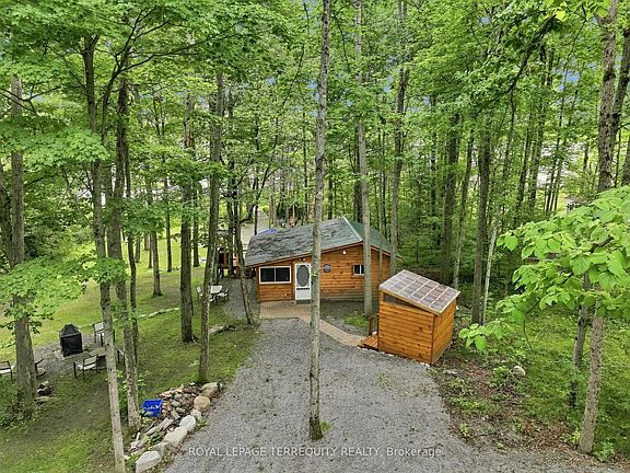 4th image of 299 Swinburne Ln