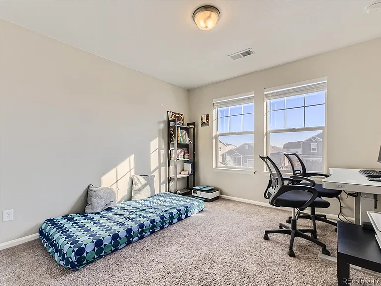 6881 S Uriah St — Photo 17